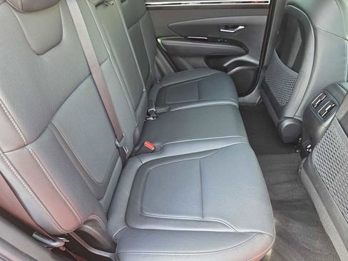 Used 2022 Hyundai Tucson Limited image 17