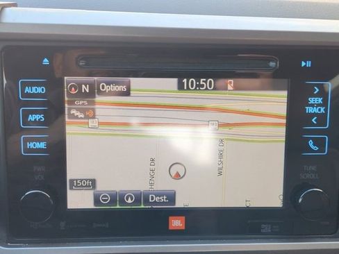 Used 2017 Toyota Tacoma Limited image 5