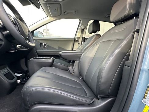 Used 2025 Hyundai Ioniq 5 SEL image 8