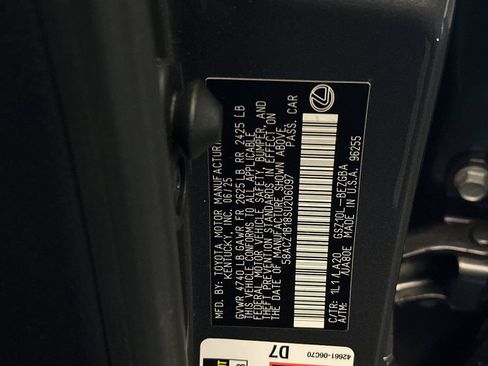 Certified 2025 Lexus ES 350 w/ Accessory Package (Z2) FWD image 28