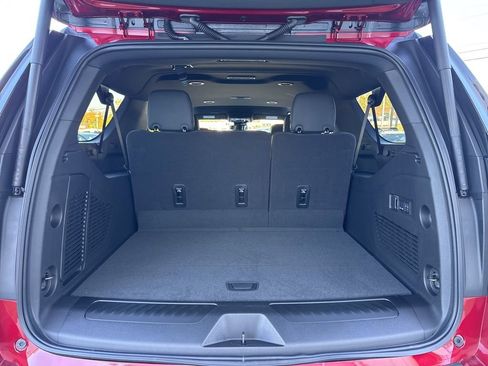 New 2026 GMC Yukon XL Elevation w/ LPO, Elevation Black Package image 32