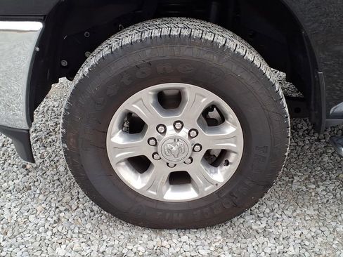 Used 2024 RAM 2500 Big Horn w/ Bed Utility Group image 15