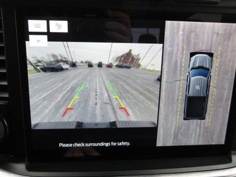 Used 2022 Ford F150 Lariat image 14