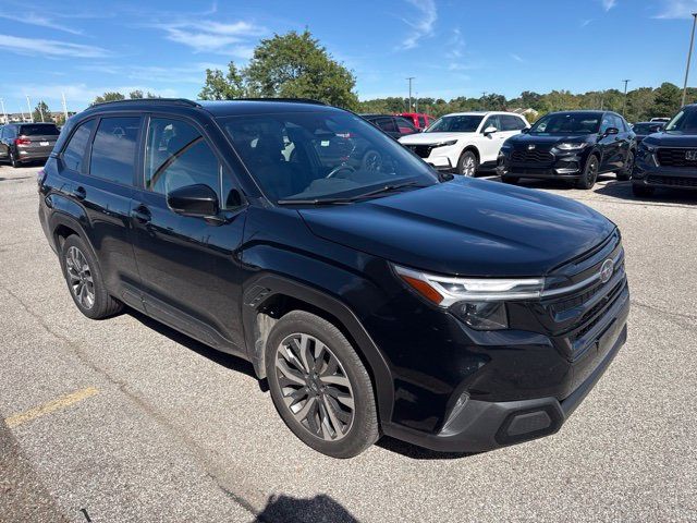 Used 2025 Subaru Forester Touring AWD/4WD image 2