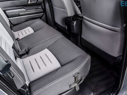 Used 2025 Toyota Tacoma TRD Off-Road image 19