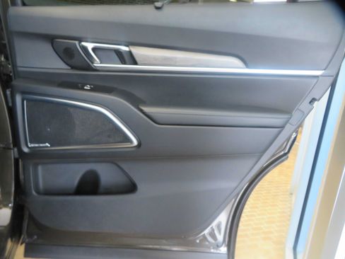 Used 2020 Kia Telluride SX FWD image 23