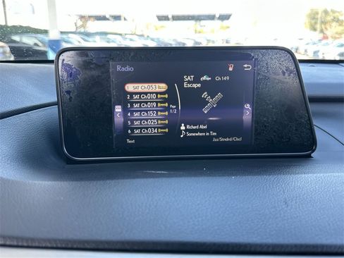 Used 2018 Lexus RX 350L FWD image 24