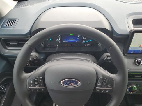 Certified 2024 Ford Maverick Lariat w/ Black Appearance Package image 21