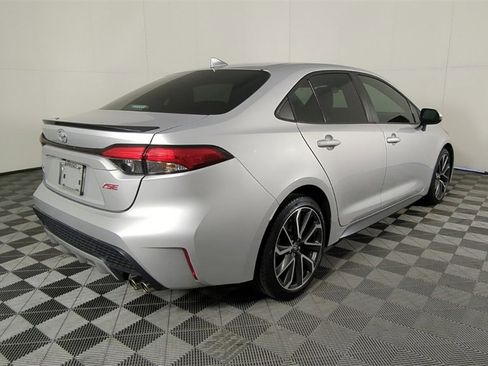 Used 2022 Toyota Corolla XSE image 5