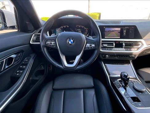 Used 2019 BMW 330i Sedan w/ Convenience Package image 5