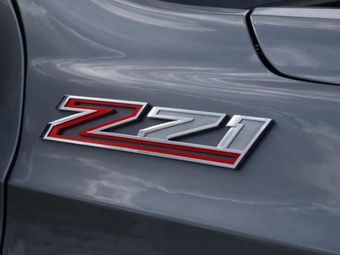 Used 2022 Chevrolet Tahoe Z71 w/ Z71 Off-Road Package image 10