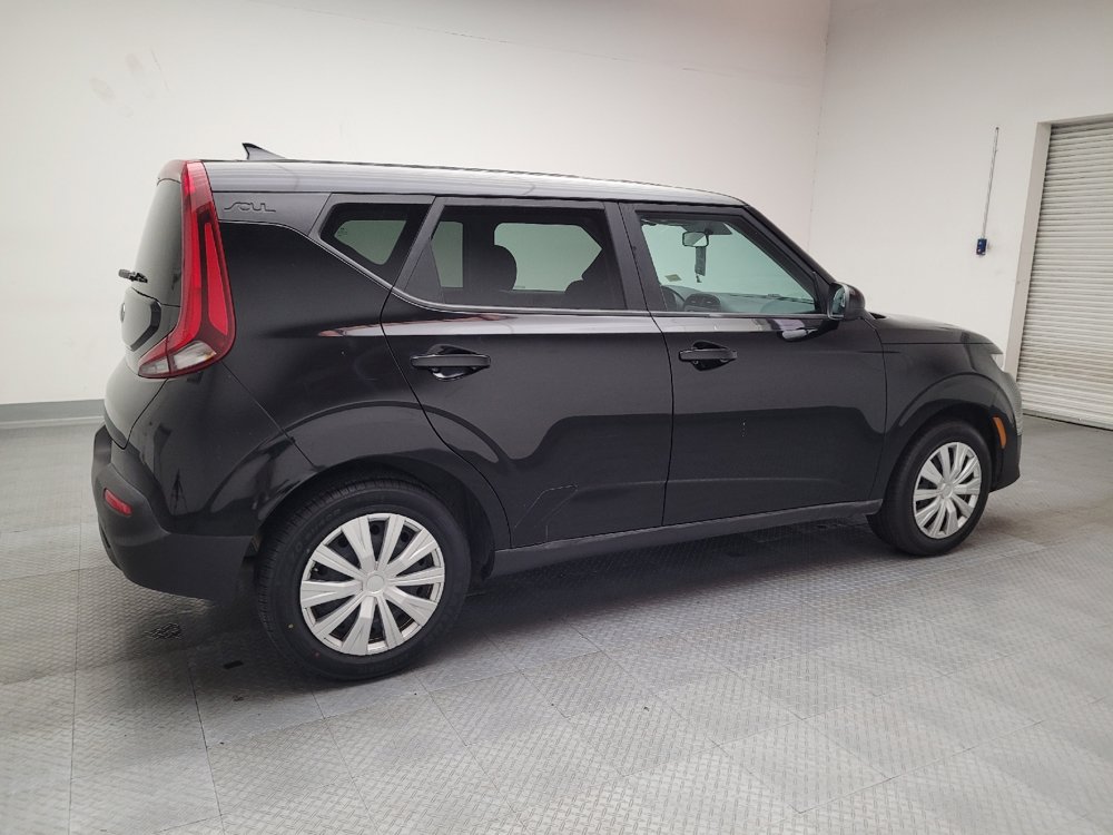 Used 2020 Kia Soul LX FWD image 10