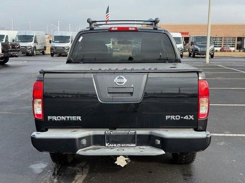 Used 2012 Nissan Frontier PRO-4X w/ Pro-4x Luxury Pkg image 4