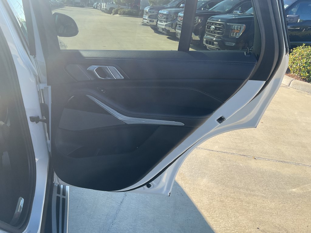 Used 2026 BMW X5 sDrive40i RWD image 15