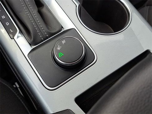 Used 2020 Chevrolet Blazer LT w/ LPO, Floor Liner Package image 16