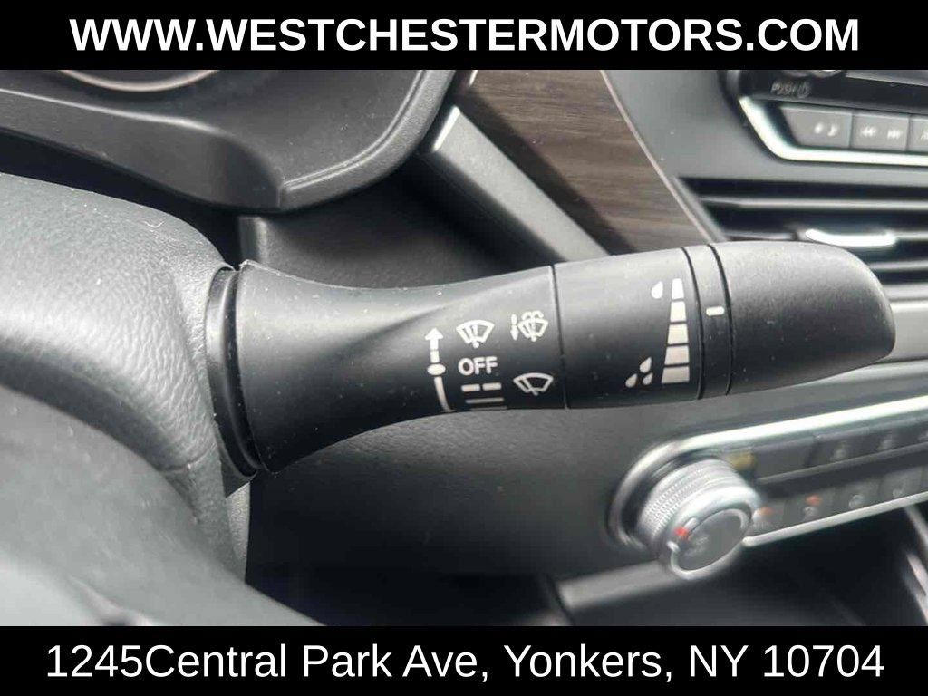 Used 2024 Nissan Altima 2.5 SV FWD image 29