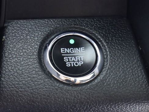 Used 2019 Ford F150 Lariat w/ Equipment Group 502A Luxury image 29