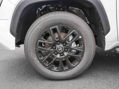 New 2026 Toyota Tundra SR5 RWD image 12
