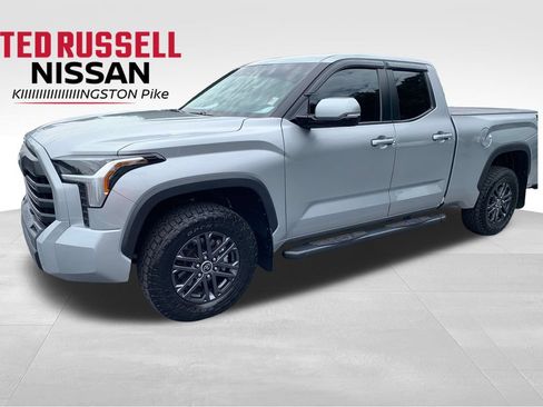 Used 2024 Toyota Tundra SR5 w/ SR5 Convenience Package AWD/4WD image 1