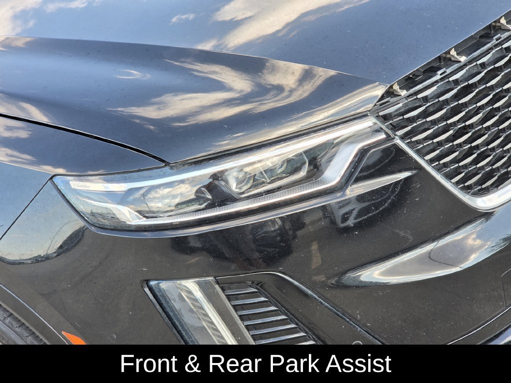 Used 2023 Cadillac XT6 Premium Luxury w/ Technology Package FWD image 11