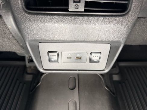 Used 2021 Nissan Rogue SV AWD/4WD image 10