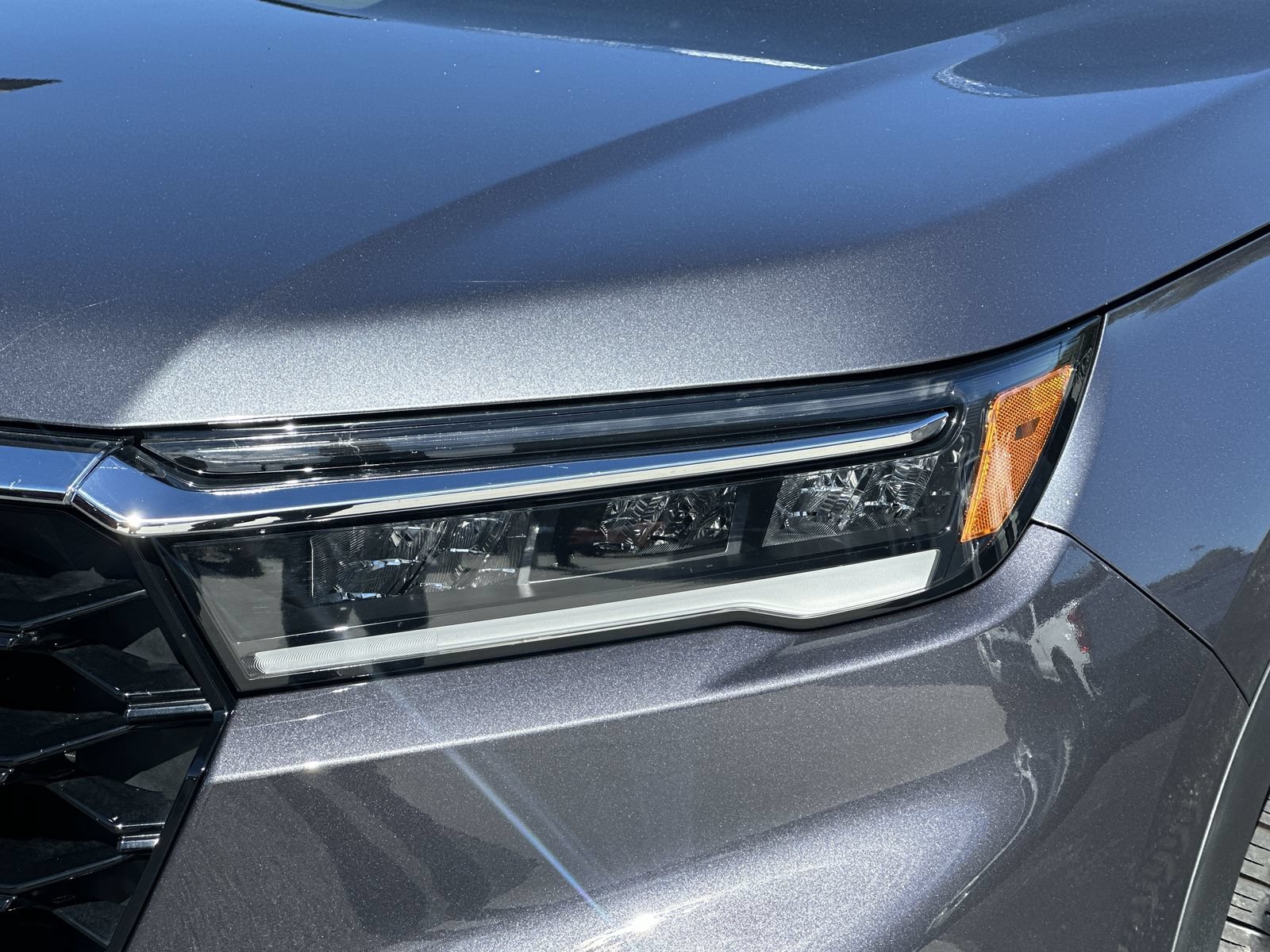 Used 2025 Honda Pilot Touring image 11