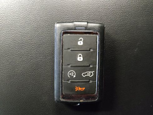 Used 2022 Jeep Grand Cherokee Limited 4xe AWD/4WD image 32