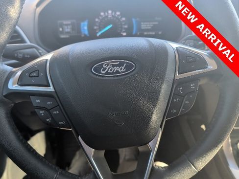 Used 2023 Ford Edge SEL w/ Convenience Package image 19