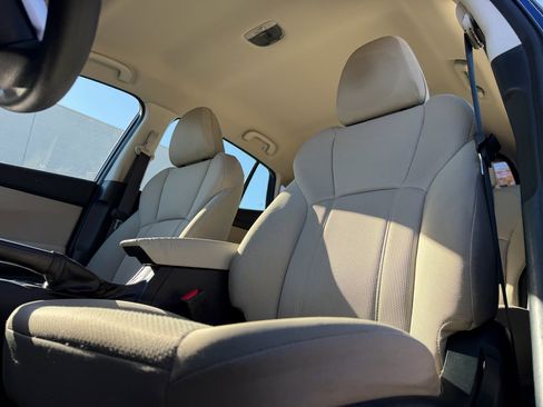 Used 2018 Subaru Impreza 2.0i image 11