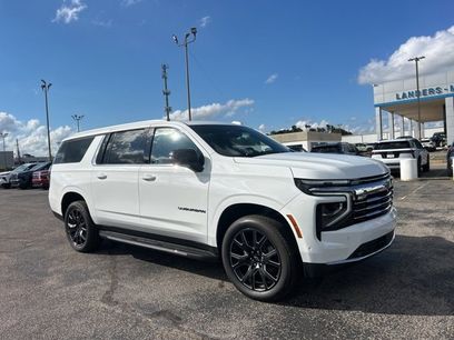 New 2026 Chevrolet Suburban LT w/ Comfort Package