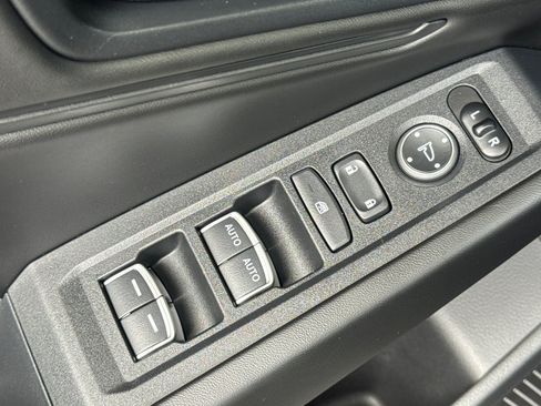 Used 2023 Honda Accord EX image 13