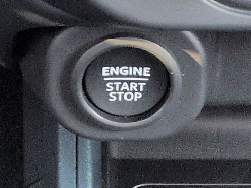 New 2026 Ford Maverick Lobo AWD/4WD image 16