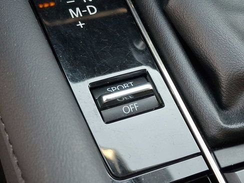 Used 2021 MAZDA MAZDA3 s image 26