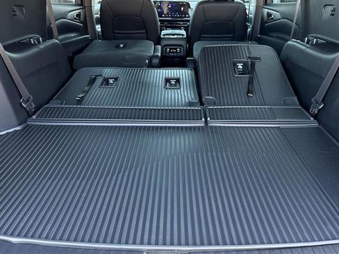 New 2026 Chevrolet Traverse Z71 w/ Enhanced Driving Package image 17