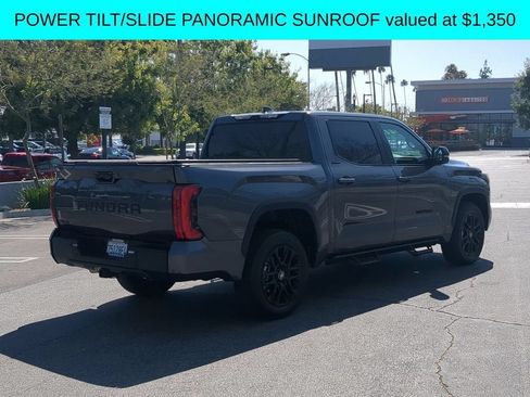 Used 2025 Toyota Tundra Limited AWD/4WD image 10