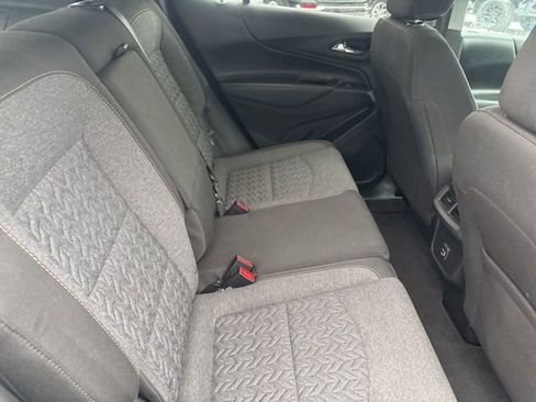 Used 2022 Chevrolet Equinox LT image 10