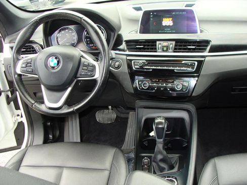 Used 2019 BMW X1 xDrive28i AWD/4WD image 13