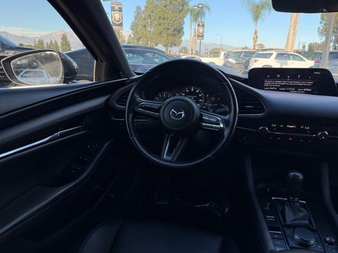 Used 2021 MAZDA MAZDA3 s image 22