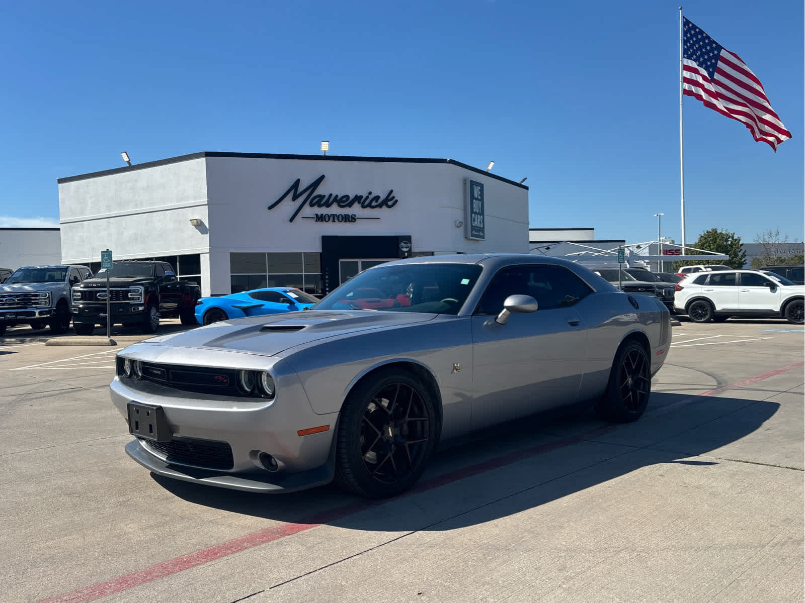 Used 2015 Dodge Challenger R/T Scat Pack w/ Leather Interior Group RWD image 1