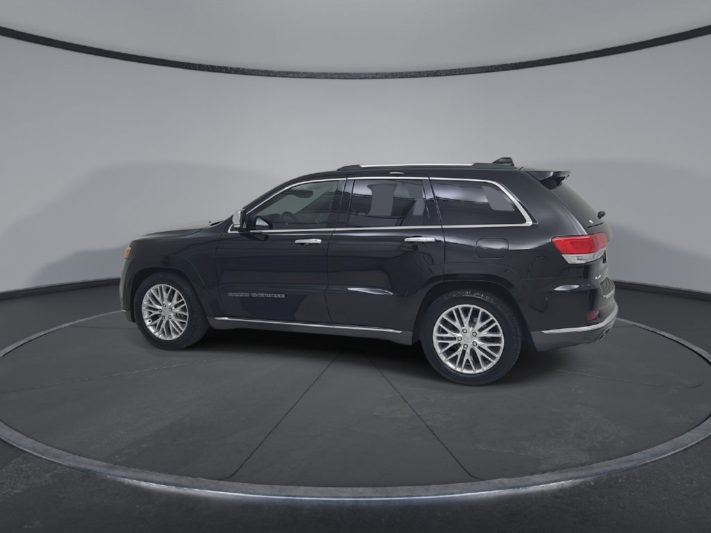 Used 2018 Jeep Grand Cherokee Summit w/ Skid Plate Group AWD/4WD image 13