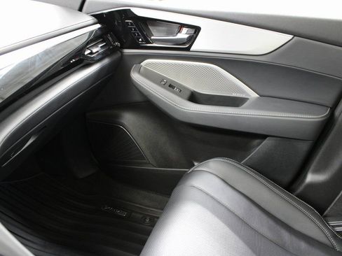 Used 2023 Acura MDX SH-AWD w/ Technology Package image 24