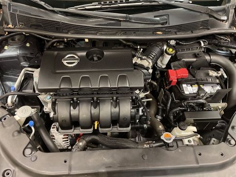 Used 2015 Nissan Sentra SV image 28