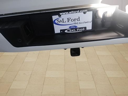 Certified 2024 Ford F150 Platinum w/ FX4 Off-Road Package image 32