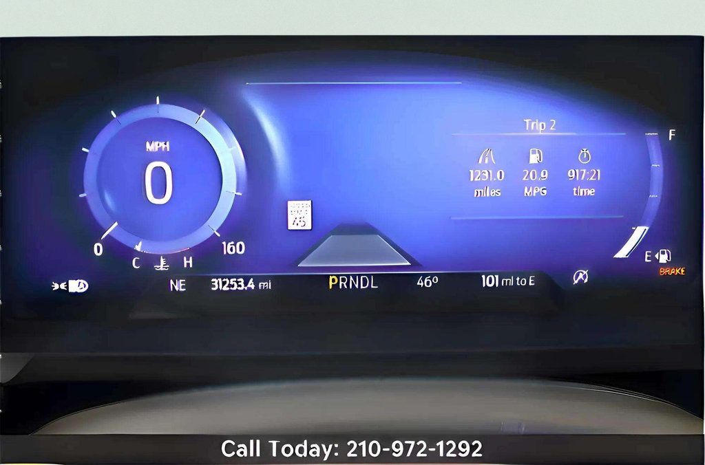 Used 2023 Ford Explorer King Ranch w/ Technology Package RWD image 27