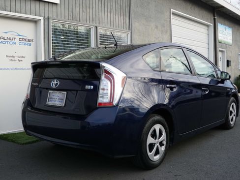 Used 2013 Toyota Prius Three image 23