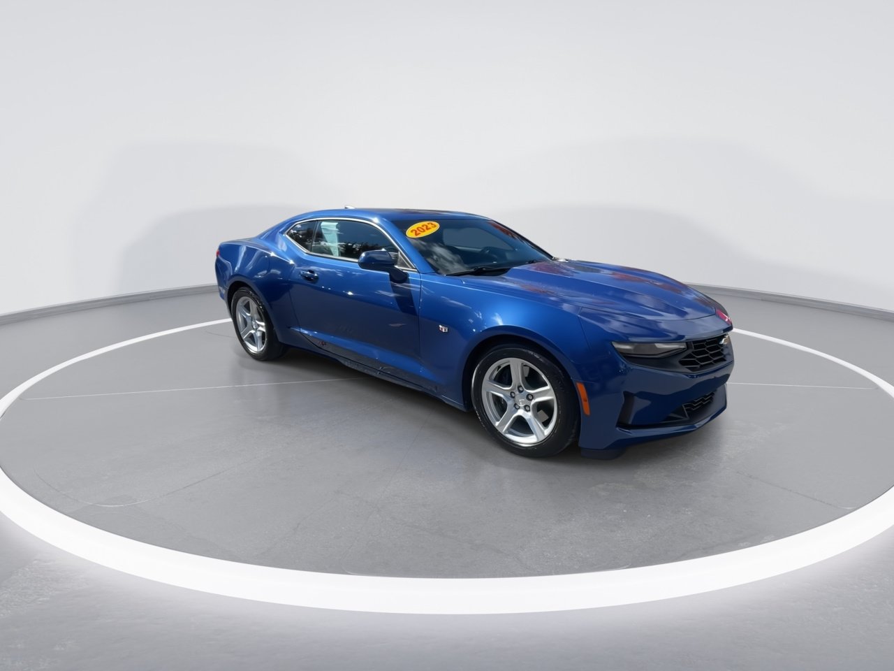 Used 2023 Chevrolet Camaro LT RWD image 25