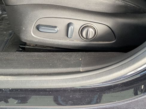 Used 2023 Chevrolet Malibu LT image 21