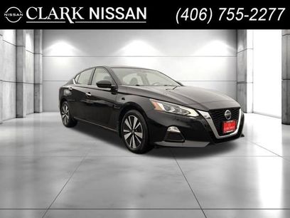 Used 2022 Nissan Altima 2.5 SV