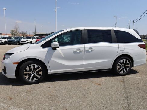 New 2026 Honda Odyssey EX-L image 8