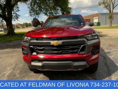 Used 2023 Chevrolet Colorado LT w/ LT Convenience Package II AWD/4WD image 3